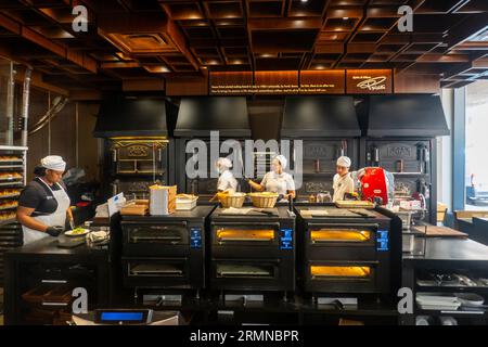 Starbucks Reserve Roastery Cafe a Chelsea Manhattan NYC Foto Stock