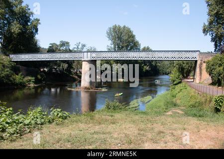 Visita il 24290 Montignac e Les Eyzies e Saint-Léon-sur-Vézère dordogne periford nord france Foto Stock