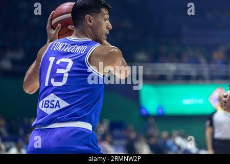 Manila, Filippine. 29 agosto 2023. L'italiano Simone Fontecchio visto in azione durante la terza partita della fase a gironi della Coppa del mondo di pallacanestro FIBA 2023 tra Filippine e Italia all'Araneta Coliseum-Manila. Punteggio finale; Italia 90:83 Filippine. Credito: SOPA Images Limited/Alamy Live News Foto Stock