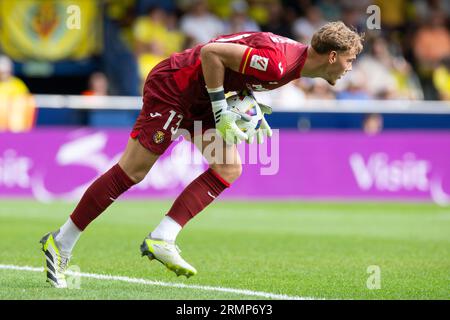 Villarreal, Spagna. 27 agosto 2023. Filip Jorgensen del Villarreal CF durante la partita LaLiga EA Sports tra il Villarreal CF e il FC Barcelona all'Estadio la ceramica di Villarreal, in Spagna. (Immagine di credito: © David Ramirez/DAX via ZUMA Press Wire) SOLO USO EDITORIALE! Non per USO commerciale! Foto Stock