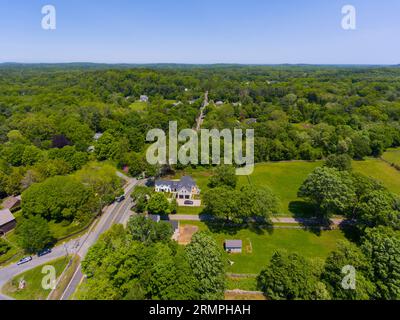 South Hamilton e vista aerea del paesaggio rurale su Bay Road nella città di Hamilton, Massachusetts, Stati Uniti. Foto Stock