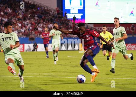 Frisco, USA. 26 agosto 2023. Frisco, Texas, Stati Uniti: L'attaccante del Dallas FC Eugene Ansah in azione durante la partita MLS tra FC Dallas e Austin FC giocata al Toyota Stadium sabato 26 agosto 2023. (Foto di Javier Vicencio/Eyepix Group/Sipa USA) credito: SIPA USA/Alamy Live News Foto Stock