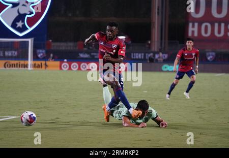 Frisco, USA. 26 agosto 2023. Frisco, Texas, Stati Uniti: L'attaccante del Dallas FC Eugene Ansah in azione durante la partita MLS tra FC Dallas e Austin FC giocata al Toyota Stadium sabato 26 agosto 2023. (Foto di Javier Vicencio/Eyepix Group/Sipa USA) credito: SIPA USA/Alamy Live News Foto Stock