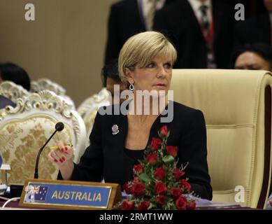 (140810) -- NAY PYI TAW, 10 agosto 2014 -- il ministro degli Esteri australiano Julie Bishop partecipa al 4 ° incontro dei ministri degli Esteri dell'Asia orientale (EAS) presso il Myanmar International Convention Center (MICC) a Nay Pyi Taw, Myanmar, 10 agosto 2014. ) (Djj) MYANMAR-NAY PYI TAW-EAS-RIUNIONE DEI MINISTRI DEGLI ESTERI UxAung PUBLICATIONxNOTxINxCHN Nay Pyi Taw 10 agosto 2014 i ministri degli Esteri australiani Julie Bishop partecipa al quarto vertice dell'Asia orientale EAS riunione dei ministri degli Esteri PRESSO il Myanmar International Convention Center a Nay Pyi Taw Myanmar 10 agosto 2014 Myanmar EAS Nay Pyi Taw riunione dei ministri degli Esteri PUBLICATIONxNO Foto Stock