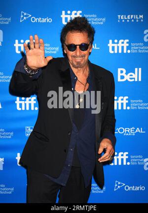 (140908) -- TORONTO, 7 settembre 2014 -- l'attore al Pacino posa per le foto alla conferenza stampa del film Manglehorn durante il 39° Toronto International Film Festival a Toronto, Canada, 7 settembre 2014. ) CANADA-TORONTO-INTERNATIONAL FILM FESTIVAL-FILM MANGLEHORN ZouxZheng PUBLICATIONxNOTxINxCHN Toronto 7 settembre 2014 l'attore al Pacino posa per le foto ALLA conferenza stampa del film durante il 39 ° Toronto International Film Festival a Toronto Canada 7 settembre 2014 Canada Toronto International Film Festival Film PUBLICATIONxNOTxINxCHN Foto Stock