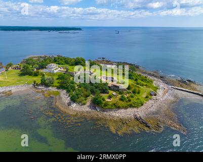 Fort Stark State Historic Site vista aerea in estate alla foce del fiume Piscataqua fino all'Oceano Atlantico a New Castle, New Hampshire, New Hampshire, USA. Foto Stock