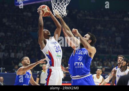 Quezon City, Filippine. 29 agosto 2023. Durante il match di Coppa del mondo FIBA 2023 tra Italia (blu) e Filippine (bianco) allo Smart Araneta Coliseum, a Quezon City, Filippine, il 29 agosto 2023. L'Italia ha vinto 90-83. (Foto di Dennis Jerome Acosta/Pacific Press/Sipa USA) credito: SIPA USA/Alamy Live News Foto Stock