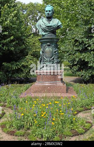 Vienna, Austria - July 12, 2015: Bronze Bust of Andreas Zelinka Mayor Monument at Park in Capital City Summer Day. Stock Photo