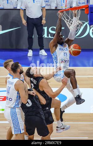 Pasay, Filippine. 30 agosto 2023. Thanasis Antetokounmpo della squadra di pallacanestro greca sbatte durante la partita di Coppa del mondo di pallacanestro maschile FIBA 2023 tra Grecia e nuova Zelanda alla MOA Arena. Punteggio finale Grecia 83:74 nuova Zelanda. (Foto di Earvin Perias/SOPA Images/Sipa USA) credito: SIPA USA/Alamy Live News Foto Stock