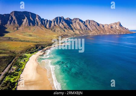 Vista aerea della baia di Kogel nella provincia del Capo Occidentale in Sudafrica Foto Stock