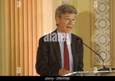 Economista Jeffrey Sachs ritratto del professore alla Columbia University e specialista dello sviluppo sostenibile, al seminario Global Order for Tomorow Foto Stock