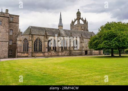 Insieme di edifici storici di costruzione medievale dell'Università di Aberdeen, Scozia, Regno Unito. Foto Stock