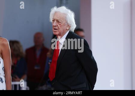 Lido di Venezia, Italia. 30 agosto 2023. Paolo Bonacelli partecipa al Red carpet di apertura alla 80 Mostra Internazionale d'Arte cinematografica di Venezia il 30 agosto 2023 a Venezia. © foto: Cinzia Camela. Credito: Live Media Publishing Group/Alamy Live News Foto Stock