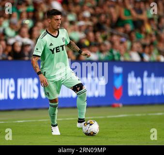 30 agosto 2023: Il centrocampista dell'Austin FC Emiliano Rigoni (7) guarda passare il pallone durante una partita di Major League Soccer il 30 agosto 2023 ad Austin, Texas. Seattle ha vinto, 2 a 1. (Immagine di credito: © Scott Coleman/ZUMA Press Wire) SOLO USO EDITORIALE! Non per USO commerciale! Foto Stock