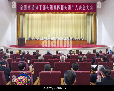 (141126) -- PECHINO, 26 novembre 2014 -- Una conferenza nazionale per onorare illustri membri veterani individui e gruppi si tiene presso la grande sala del popolo di Pechino, 26 novembre 2014. Liu Yunshan, membro del Comitato permanente dell'Ufficio politico del Comitato centrale del Partito Comunista Cinese (PCC) e membro del Segretariato del Comitato centrale del PCC, ha tenuto un discorso alla conferenza. ) (lmm) CHINA-BEIJING-VETERAN CADRES-HONOR-CONFERENCE (CN) WangxYe PUBLICATIONxNOTxINxCHN Pechino Nov 26 2014 una conferenza nazionale per ONORARE gli illustri membri del gruppo di veterani AN Foto Stock