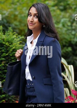 Il Ministro per i bambini, le famiglie e il benessere Claire Coutinho arriva a Downing Street, nel centro di Londra, prima di un previsto rimpasto del Gabinetto. Data foto: Giovedì 31 agosto 2023. Foto Stock