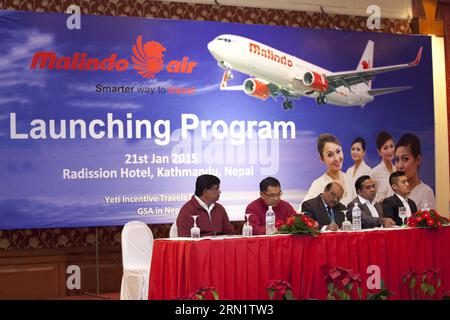 (150121) -- KATHMANDU, 21 gennaio 2015 -- direttore generale dell'Autorità per l'aviazione civile del Nepal Ratish Chandra Lal Suman (C) e Amministratore delegato di Malindo Airlines Chandran Rama Muthy (2nd R) assistono a un annuncio ufficiale dei voli di linea giornalieri da Kuala Lumpur a Kathmandu dal 6 febbraio a Kathmandu, Nepal, 21 gennaio 2015. ) NEPAL-KATHMANDU-OFFICIAL LAUNCH-MALINDO AIRLINES PratapxThapa PUBLICATIONxNOTxINxCHN Kathmandu 21 gennaio 2015 Direttore generale dell'Autorità per l'aviazione civile del Nepal Chandra Lal Suman C e Amministratore delegato di Airlines Chandran Rama 2° r assistere a Offic Foto Stock