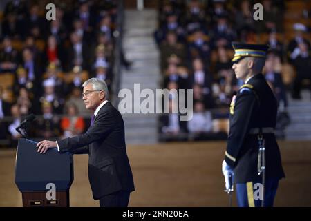 WASHINGTON D.C., 28 gennaio 2015 -- il Segretario uscente della difesa Chuck Hagel parla durante una cerimonia di addio alla base congiunta della Virginia Myer-Henderson Hall, fuori Washington D.C., Stati Uniti, 28 gennaio 2015. ) US-WASHINGTON-HAGEL-FAREWELL YinxBogu PUBLICATIONxNOTxINxCHN Washington D C Jan 28 2015 Outgoing U S Defense Secretary Chuck Hagel parla durante una cerimonia di addio ALLA base congiunta della Virginia Myer Henderson Hall fuori Washington D C Stati Uniti gennaio 28 2015 U.S. Washington Hagel Farewell YinxBogu PUBLICATIONxNOTxINxCHN Foto Stock