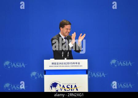 (150328) -- BOAO, 28 marzo 2015 -- il primo ministro olandese Mark Rutte interviene durante la cerimonia di apertura della conferenza annuale del 2015 del Forum di Boao per l'Asia (BFA) a Boao, nella provincia di Hainan nella Cina meridionale, il 28 marzo 2015. ) (mp) CHINA-BOAO-BFA 2015-OPENING (CN) ZhaoxYingquan PUBLICATIONxNOTxINxCHN Boao marzo 28 2015 i primi ministri olandesi Mark Rutte intervengono durante la cerimonia di apertura della conferenza annuale 2015 del Forum di Boao per l'Asia BfA a Boao nella provincia di Hainan nella Cina meridionale marzo 28 2015 MP China Boao BfA 2015 Opening CN PUBLICATIONxNOTxINxCHN Foto Stock