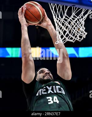 MANILA, 31 agosto 2023 (Xinhua) -- Joshua Ibarra del Messico sventola durante il round di classifica 17-32 match tra Messico e nuova Zelanda alla Coppa del mondo FIBA 2023 a Manila, nelle Filippine, il 31 agosto 2023. (Xinhua/He Changshan) Foto Stock