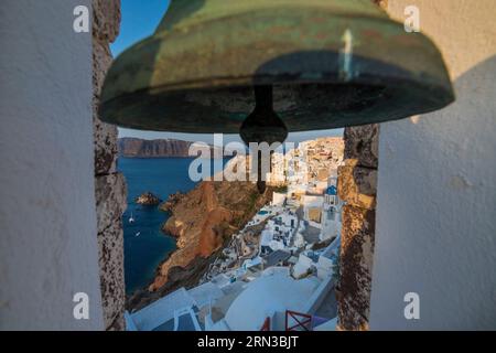 Grèce, arcipelago delle Cicladi, isola di Santorin, villaggio di Oia Foto Stock