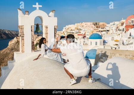 Grèce, l'arcipelago delle Cicladi, l'isola di Santorin, il villaggio di Oia, scattare foto Foto Stock