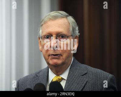 (150414)-- WASHINGTON D.C., 14 aprile 2015 -- il leader della maggioranza del Senato degli Stati Uniti Mitch McConnell parla durante la conferenza stampa annuale della vigilia del giorno delle imposte di American for Tax Reform a Capitol Hill a Washington D.C., capitale degli Stati Uniti, 14 aprile 2015. La giornata fiscale degli Stati Uniti, che sarà il 15 aprile 2015, è un termine colloquiale per il giorno in cui le dichiarazioni dei redditi individuali sono dovute al governo federale. ) U.S.-WASHINGTON D.C.-GIORNO DELLE TASSE EVE-CONFERENZA STAMPA BaoxDandan PUBLICATIONxNOTxINxCHN Washington D C 14 aprile 2015 il leader della maggioranza del Senato degli Stati Uniti Mitch McConnell parla durante gli americani per Ta Foto Stock