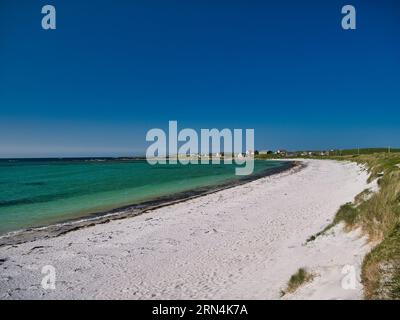 Delimitata dal machair della costa nord Uista, dalla spiaggia incontaminata di Traigh nam Faoghailean o dalla spiaggia di Balranald vicino a Hougharry nelle Ebridi esterne, Foto Stock