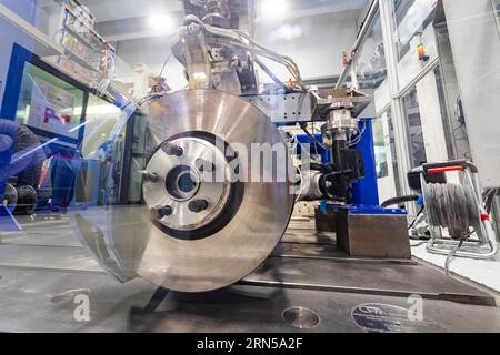 Centro di prova tecnica del veicolo Foto Stock