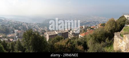 Beirut visto da una montagna, Libano Foto Stock