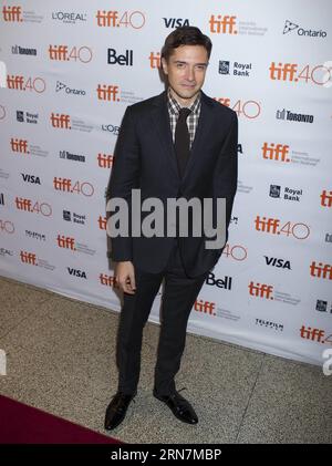 TORONTO, 12 settembre 2015 -- l'attore Topher Grace posa per le foto prima della prima mondiale del film Truth al Winter Garden Theatre durante il 40 ° Toronto International Film Festival a Toronto, Canada, 12 settembre 2015. ) (Zjy) CANADA-TORONTO-40TH TORONTO INTERNATIONAL FILM FESTIVAL-TRUTH ZouxZheng PUBLICATIONxNOTxINxCHN Toronto 12 settembre 2015 l'attore Topher Grace posa per le foto prima della prima mondiale del Film Truth AL Winter Garden Theatre durante il 40 ° Toronto International Film Festival a Toronto Canada 12 settembre 2015 zjy Canada Toronto 40th Toronto International film Festiva Foto Stock