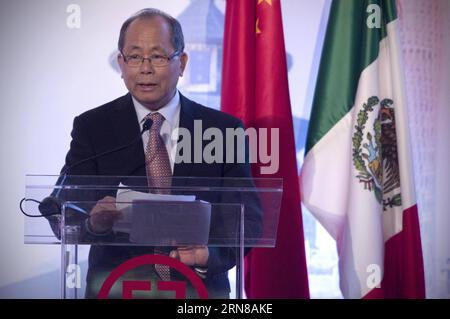 CITTÀ DEL MESSICO, 14 ottobre 2015 - l'ambasciatore della Cina in Messico Qiu Xiaoqi si rivolge alla cerimonia di apertura di un ufficio della Industrial and Commercial Bank of China a città del Messico 14 ottobre 2015. Alejandro Ayala) (fnc) (ah) CITTÀ DEL MESSICO-CINA BANK-OFFICE OPENING e AlejandroxAyala PUBLICATIONxNOTxINxCHN città del Messico 14 ottobre 2015 l'ambasciatore cinese in Messico Qiu Xiaoqi si rivolge alla cerimonia di apertura dell'Ufficio della Industrial and Commercial Bank of China a città del Messico 14 ottobre 2015 Alejandro Ayala FNC AH Mexico City Chinese apertura degli uffici bancari e AlejandroxAyala PUBLICATIONxNOTxINxCH Foto Stock
