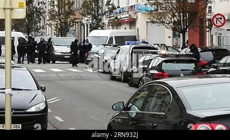 (151116) -- BRUXELLES, 16 novembre 2015 -- la polizia belga partecipa a un'operazione contro diversi sospetti negli attentati di Parigi a Bruxelles, in Belgio, il 16 novembre 2015. ) BELGIO-BRUXELLES-OPERAZIONE YexPingfan PUBLICATIONxNOTxINxCHN Bruxelles 16 novembre 2015 la polizia belga partecipa all'operazione contro diversi sospetti degli attacchi di Parigi a Bruxelles Belgio IL 16 novembre 2015 Belgio Bruxelles operazione YexPingfan PUBLICATIONxNOTxINxCHN Foto Stock