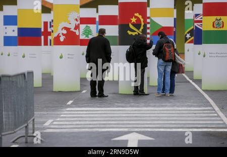 Klimakonferenz COP21 a Parigi (151129) -- PARIGI, 29 novembre 2015 -- foto scattata il 29 novembre 2015 mostra le Bourget dove si terrà la Conferenza delle Nazioni Unite sui cambiamenti climatici (COP 21) del 2015 a Parigi, in Francia. Già in stato di forte allerta terroristica, la Francia ha pianificato di versare 11.000 poliziotti e gendarmi in tutto il paese per garantire la sicurezza della prossima conferenza delle Nazioni Unite sui cambiamenti climatici (COP21). ) (Zjy) FRANCE-PARIS-COP 21 ZhouxLei PUBLICATIONxNOTxINxCHN Climate Conference COP21 a Parigi 151129 Parigi Nov 29 2015 la foto scattata IL 29 2015 novembre mostra le Bourget dove il CLIMA delle Nazioni Unite del 2015 Chang Foto Stock