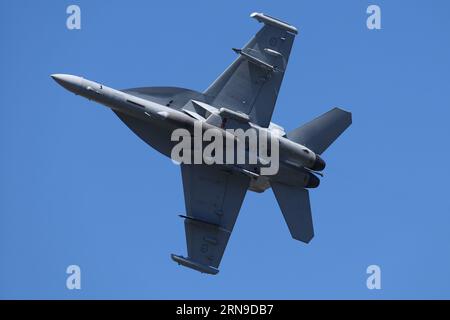 La Royal Australian Air Force, nota anche come RAAF Practice Flypast sulla città di Brisbane, Brisbane, Australia, 1 settembre 2023 (foto di Patrick Hoelscher/News Images) Foto Stock