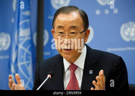 (151216) -- NEW YORK, 16 dicembre 2015 -- il Segretario generale delle Nazioni Unite Ban Ki-Moon parla durante la sua conferenza stampa di fine anno presso la sede delle Nazioni Unite a New York, 16 dicembre 2015. ) CONFERENZA STAMPA un-BAN KI-MOON-YEAR-END LixMuzi PUBLICATIONxNOTxINxCHN 151216 New York DEC 16 2015 il Segretario generale delle Nazioni Unite Ban KI Moon parla durante la sua conferenza stampa di fine anno PRESSO la sede delle Nazioni Unite a New York DEC 16 2015 Conferenza stampa di fine anno Ban KI Moon LiXMuzi PUBLICATIONXNOTxINxCHN Foto Stock