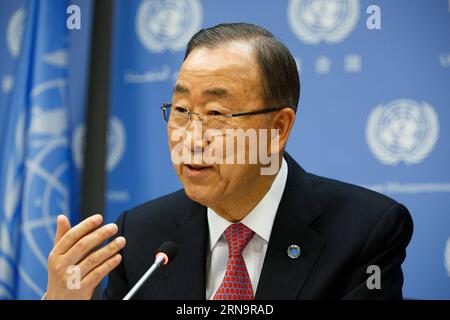 (151216) -- NEW YORK, 16 dicembre 2015 -- il Segretario generale delle Nazioni Unite Ban Ki-Moon parla durante la sua conferenza stampa di fine anno presso la sede delle Nazioni Unite a New York, 16 dicembre 2015. ) CONFERENZA STAMPA un-BAN KI-MOON-YEAR-END LixMuzi PUBLICATIONxNOTxINxCHN 151216 New York DEC 16 2015 il Segretario generale delle Nazioni Unite Ban KI Moon parla durante la sua conferenza stampa di fine anno PRESSO la sede delle Nazioni Unite a New York DEC 16 2015 Conferenza stampa di fine anno Ban KI Moon LiXMuzi PUBLICATIONXNOTxINxCHN Foto Stock