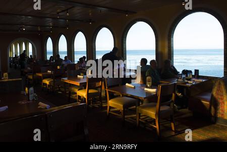 (151217) -- CALIFORNIA, Dec. 17, 2015 -- Photo taken in September 2013 shows a view of a local restaurant in Monterey where is the starting point of 17-Mile Drive in California, the United States. 17-Mile Drive is widely recognized as one of the most scenic drives in the world. The famous coastal landmark runs through Pacific Grove to Pebble Beach, from the dramatic Pacific coastline to the majestic Del Monte Forest.) U.S.-CALIFORNIA-17-MILE DRIVE-SCENERY YangxLei PUBLICATIONxNOTxINxCHN   151217 California DEC 17 2015 Photo Taken in September 2013 Shows a View of a Local Restaurant in Monterey Stock Photo