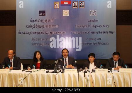 (160121) -- PHNOM PENH, Jan. 21, 2016 -- Asian Development Bank (ADB) Chief Economist Shang-Jin Wei (C) speaks during a press conference in Phnom Penh, Cambodia, Jan. 21, 2016. ADB said Thursday that tackling the skills gap and mismatch and boosting the productivity of the labor force are key challenges for Cambodia if it is to maintain its impressive growth. ) CAMBODIA-PHNOM PENH-ADB-PRESS CONFERENCE Sovannara PUBLICATIONxNOTxINxCHN   160121 Phnom Penh Jan 21 2016 Asian Development Bank ADB Chief Economist Shang Jin Wei C Speaks during a Press Conference in Phnom Penh Cambodia Jan 21 2016 ADB Stock Photo