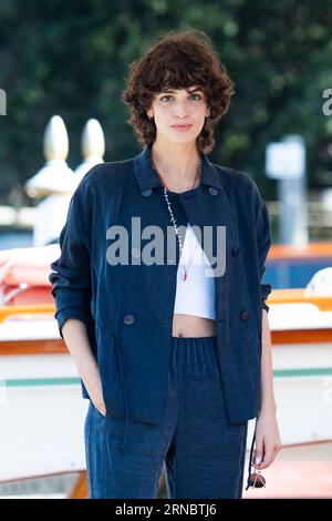 Venezia, Italia. 1 settembre 2023. Greta ferro arriva all'Excelsior Hotel durante la 80 Mostra del Cinema di Venezia il 1 settembre 2023. Foto di Aurore Marechal/ABACAPRESS.COM credito: Abaca Press/Alamy Live News Foto Stock