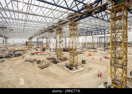 (160420) -- DUBAI, April 20, 2016 () -- Undated photo shows a construction site of the Warner Bros. family park of Abu Dhabi, United Arab Emirates (UAE). UAE asset management company Miral and Warner Bros. said here Tuesday a new Warner Bros. themed fun and adventure park is set to open in Abu Dhabi by 2018 on Yas Island near the capital. () UAE-ABU DHABI-WARNER BROS. FAMILY PARK Xinhua PUBLICATIONxNOTxINxCHN   160420 Dubai April 20 2016 undated Photo Shows a Construction Site of The Warner Paperback Family Park of Abu Dhabi United Arab Emirates UAE UAE Asset Management Company Miral and Warne Stock Photo