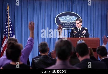 PK des US-Militärs zum Luftangriff auf MSF-Krankenhaus il generale Joseph Votel, capo del comando centrale degli Stati Uniti, presenta i media al Pentagono di Washington D.C., negli Stati Uniti, il 29 aprile 2016. Un ente medico di beneficenza il cui ospedale in Afghanistan è stato bombardato dalle forze statunitensi lo scorso anno ha detto venerdì che l'operazione militare statunitense non è riuscita a rispettare le leggi fondamentali della guerra. All'inizio della giornata, il Pentagono ha affermato che il suo attacco aereo all'ospedale per traumi, gestito dal Medici senza frontiere (MSF), non era un crimine di guerra perché non intenzionale. ) U.S.-WASHINGTON D.C.-AFGHANISTAN-AIRSTRIKE-INVES Foto Stock