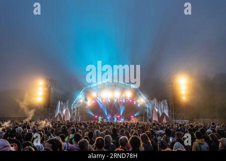 Dorset, UK. Thursday, 31 August, 2023. The Woods Stage at the 2023 edition of the End of the Road festival at Larmer Tree Gardens in Dorset. Photo date: Thursday, August 31, 2023. Photo credit should read: Richard Gray/Alamy Live News Stock Photo