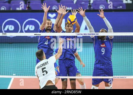 Jean Patry, Barthelemy Chinenyeze, Earving Ngapeth (Francia); Moritz Reichert (Germania). Campionato del mondo di pallavolo 2022. Foto Stock