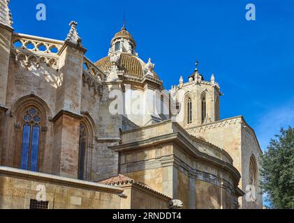 Tarragona, Spagna, vista laterale della Cattedrale di Santa Maria Foto Stock