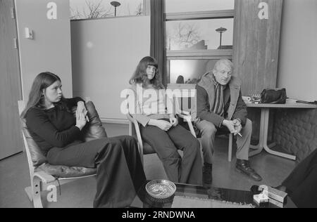 Attuale 06 - 2 - 1974: Cultura per allIt è costato 27 milioni di NOK, l'Ibsenhuset a Skien. Un edificio per il concetto esteso di cultura. Con spazio per ogni tipo di attività. Una casa per bambini, adolescenti e adulti. Un posto dove stare, che attrae. Foto: Aage Storløkken / Aktuell / NTB ***FOTO NON ELABORATA*** questo testo è stato tradotto automaticamente! Foto Stock