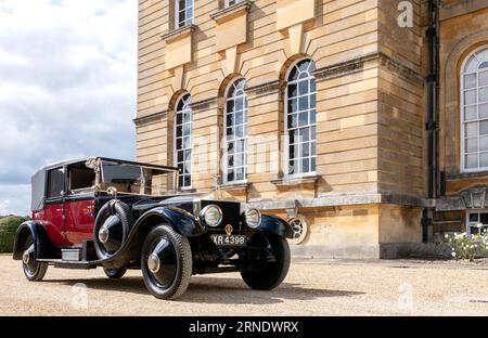 1923 Rolls Royce Ghost Cabriolet al 2023 Salon prive al Belenheim Palace Foto Stock