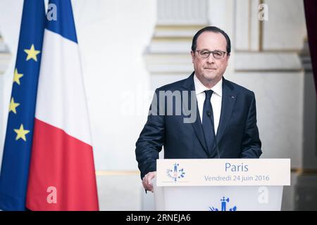 (160624) -- PARIGI, 24 giugno 2016 -- il presidente francese Francois Hollande parla a una conferenza stampa a Parigi, in Francia, 24 giugno 2016. Venerdì il presidente francese Francois Hollande ha dichiarato di rispettare la scelta dei britannici dopo che la maggioranza dei britannici ha votato per lasciare l'Unione europea (UE) in un referendum di giovedì. ) FRANCE-PARIS-BREXIT-HOLLANDE TheoxDuval PUBLICATIONxNOTxINxCHN 160624 Parigi 24 giugno 2016 il presidente francese Francois Hollande parla A una conferenza stampa a Parigi in Francia 24 giugno 2016 il presidente francese Francois Hollande venerdì ha detto di rispettare la scelta degli inglesi dopo il Foto Stock