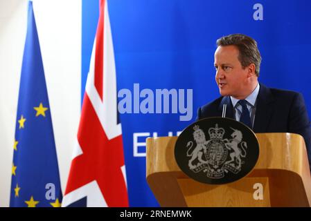 Bilder des Tages EU Gipfel zum Brexit a Brüssel - David Cameron Pressekonferenz (160629) -- BRUXELLES, 28 giugno 2016 -- il primo ministro britannico David Cameron tiene una conferenza stampa a Bruxelles, in Belgio, il 28 giugno 2016. David Cameron ha detto martedì che non avrebbe innescato i colloqui di uscita della Gran Bretagna con l'Unione europea (UE), lasciando la questione difficile al suo successore. CONFERENZA STAMPA BELGIO-UE-BRITISH PM-GongxBing PUBLICATIONxNOTxINxCHN immagini la giornata del vertice UE alla Brexit a Bruxelles conferenza stampa David Cameron 160629 Bruxelles giugno 28 2016 i primi ministri britannici David Cameron tengono una conferenza stampa C. Foto Stock