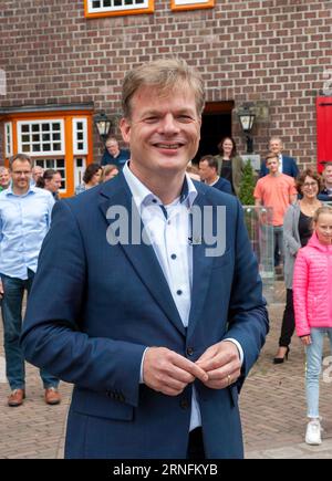 ENSCHEDE, PAESI BASSI - JUL 05, 2020: Il politico olandese Pieter Omtzigt è il politico più popolare nella camera dei rappresentanti. Foto Stock